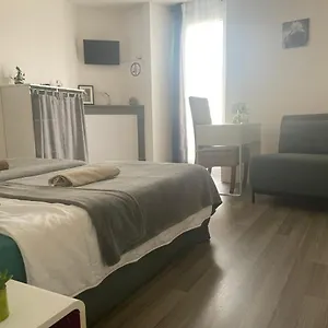 gite-sur-le-chemin.midi-pyreneeshotels.com/