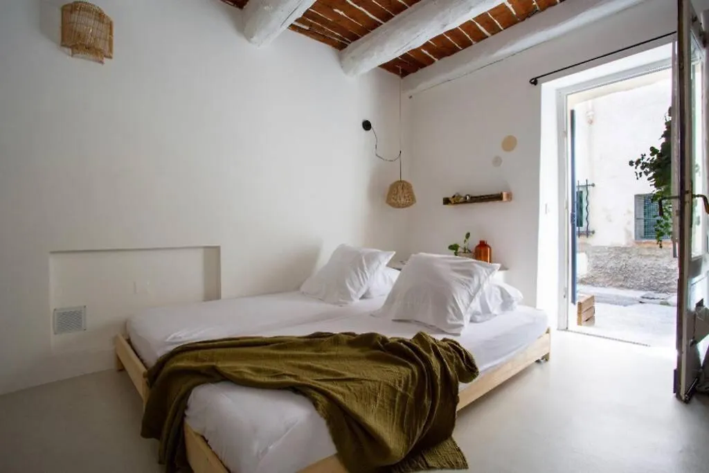 Apartment Vieil Antibes, Plage De Sable, Avec Parking